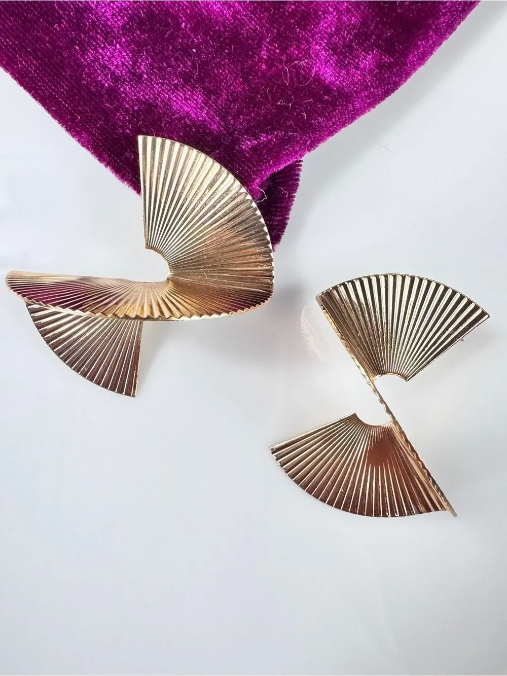Gold Sculptural Fan Drop Earrings - Elegant Women's Accessories
